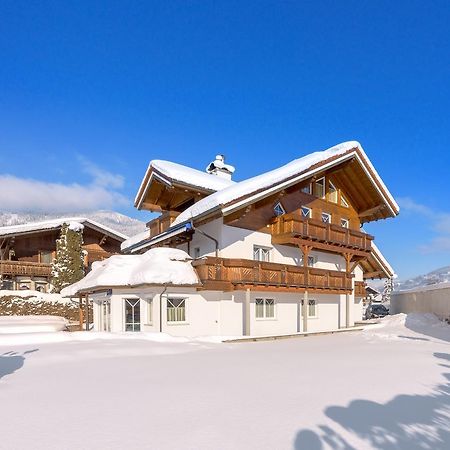 Haus Meneweger Lägenhet Flachau Exteriör bild